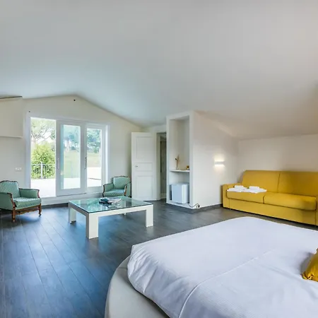 Casa Di Palaia By Interhome